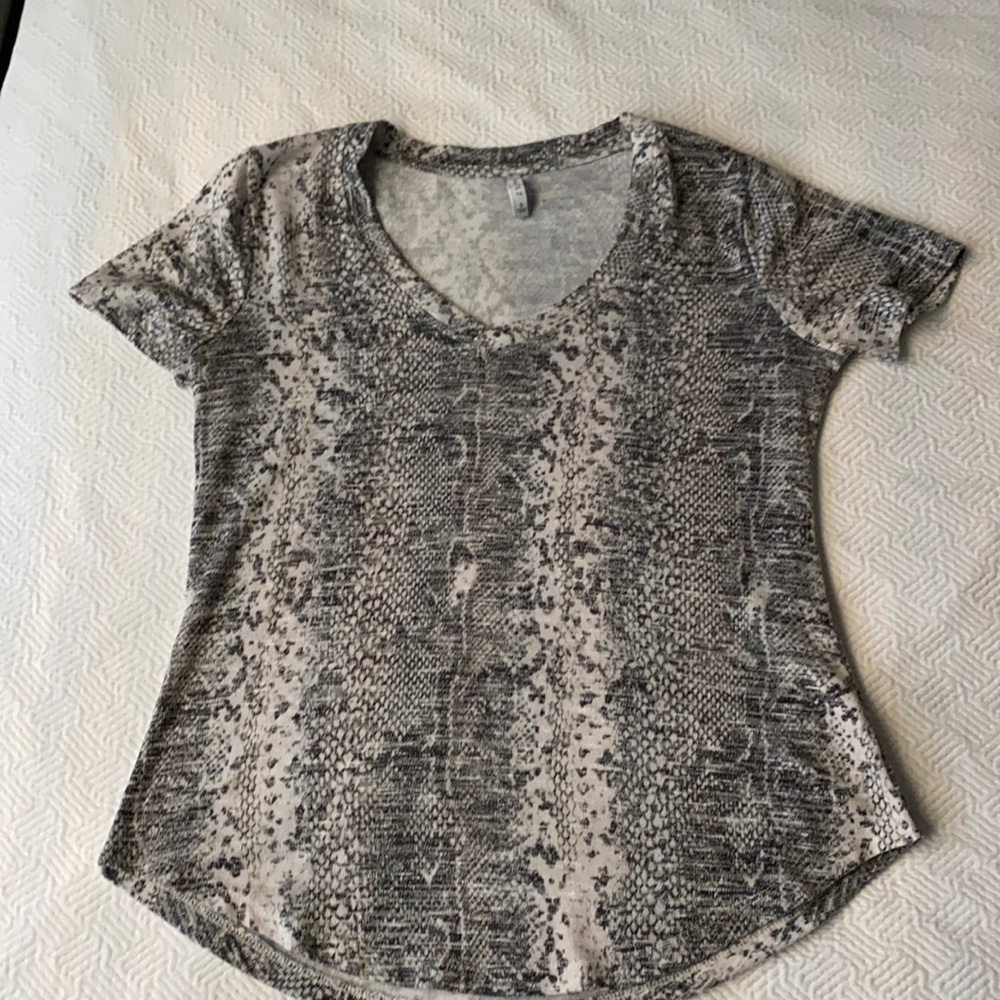 Z Supply Top
